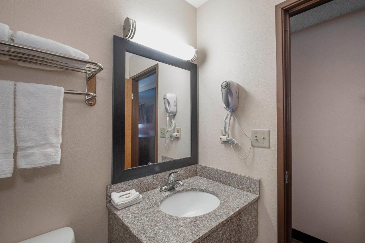 Red Roof Inn Bristol Luaran gambar